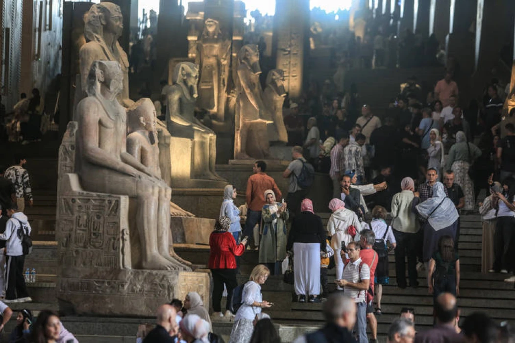 Büyük Mısır Müzesi, misafirlerini çağlar arası yolculuğa çıkarıyor
