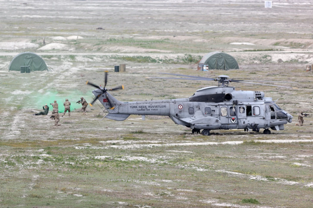 Gök vatanın bekçileri! Konya'daki tatbikatta gövde gösterisi