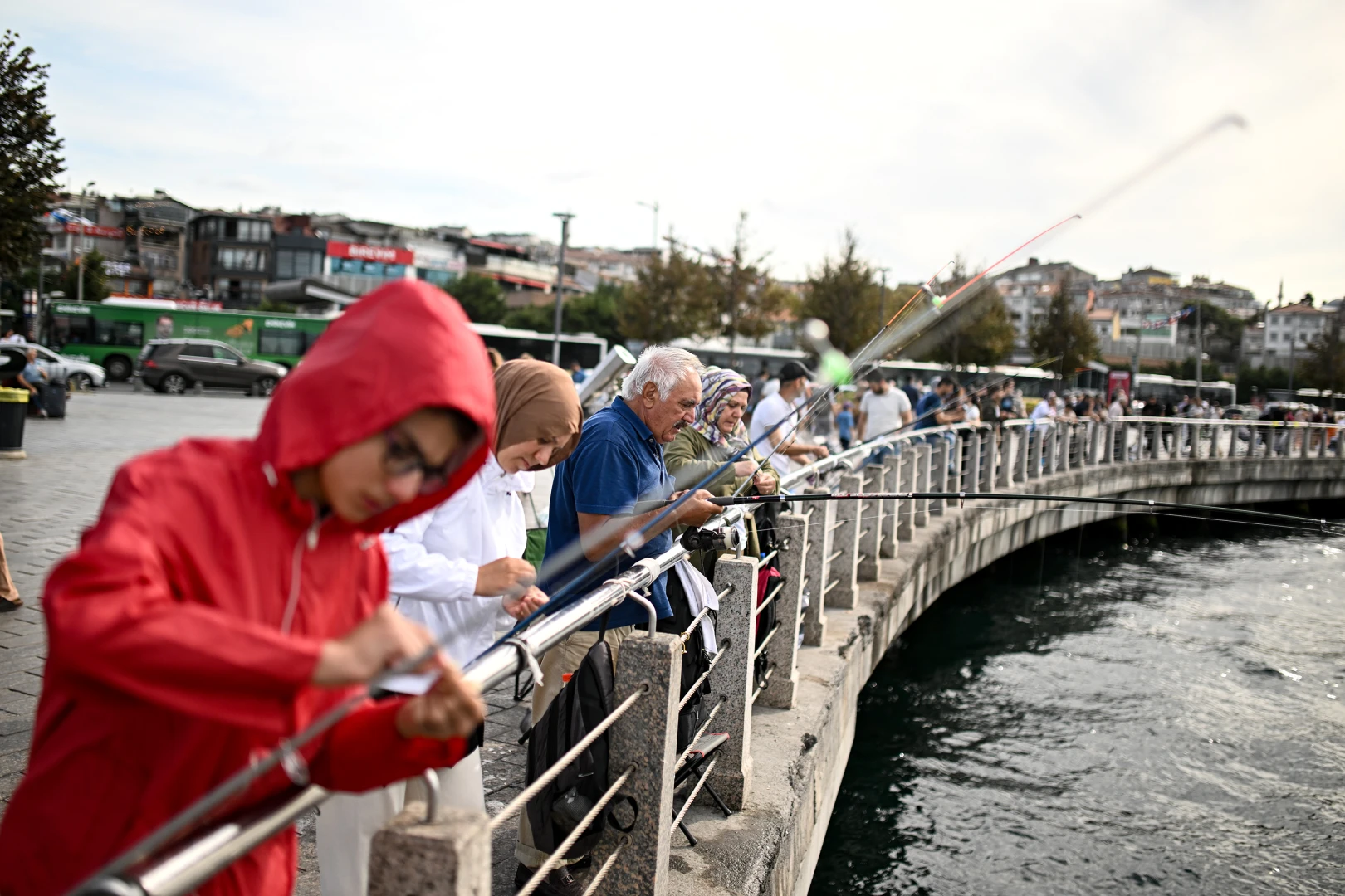Balıkçılıkta geri sayım: Av yasağına son 9 gün! Tezgahlarda haraketlilik var