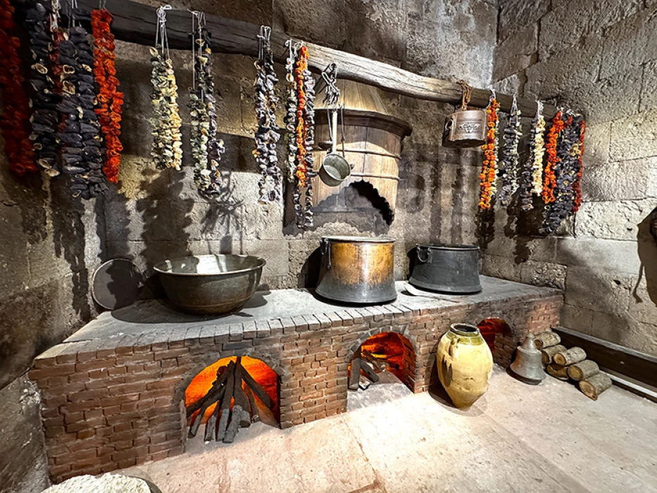 Dizi ve film yapımcılarının ilgisi tarihi Sultanhanı Kervansarayı'nın tanıtımına katkı sağlayacak