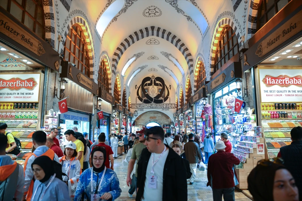 Osmanlı döneminden bugüne 400 yıllık ticaret mirası: Mısır Çarşısı