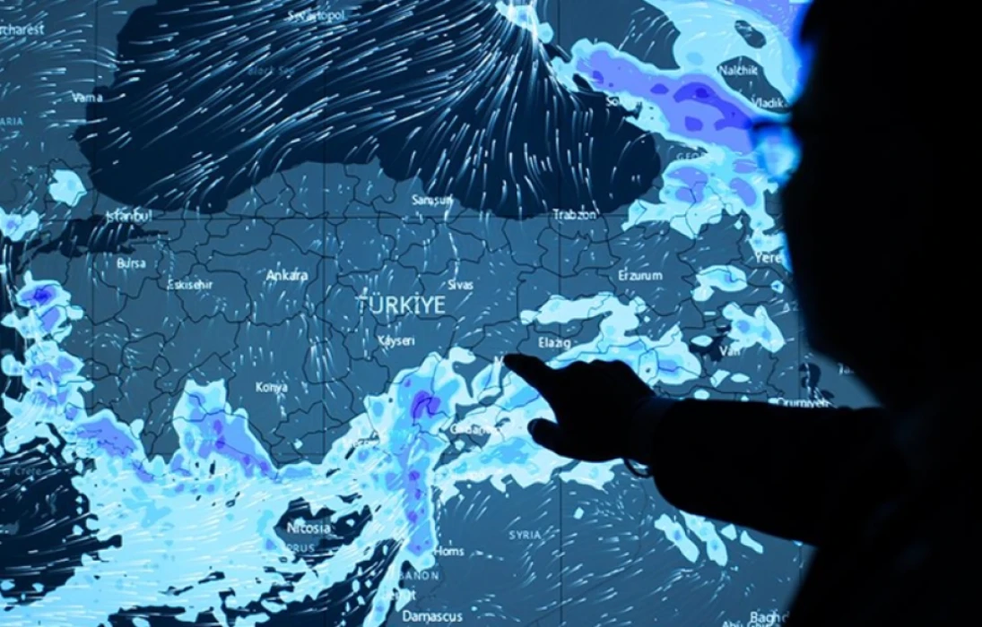METEOROLOJİ SON DAKİKA: Peş peşe uyarılar! Yağmur, kar, fırtına ve sağanak yolda