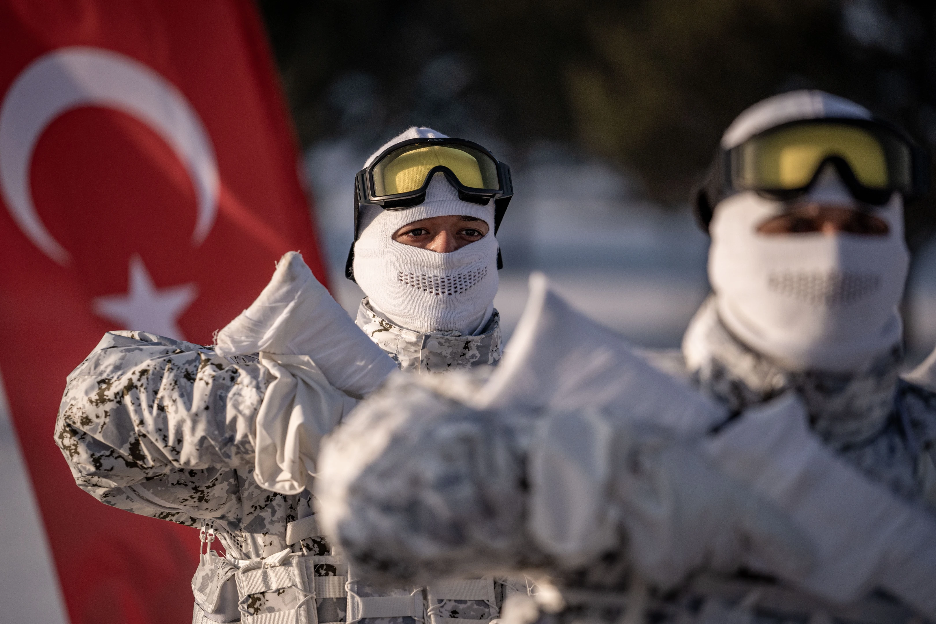 Türk genci, Sarıkamış'ta atalarının izinde
