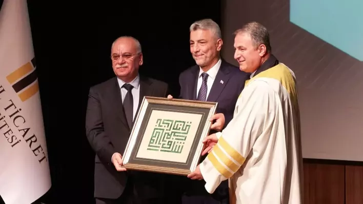 Hoca olduğu üniversitenin açılışında konuşan Bolat: Vasıflı insana ihtiyaç var