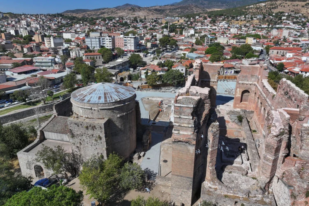 Pergamon'un Kızıl Avlu'su restorasyonun ardından ziyarete açılacak