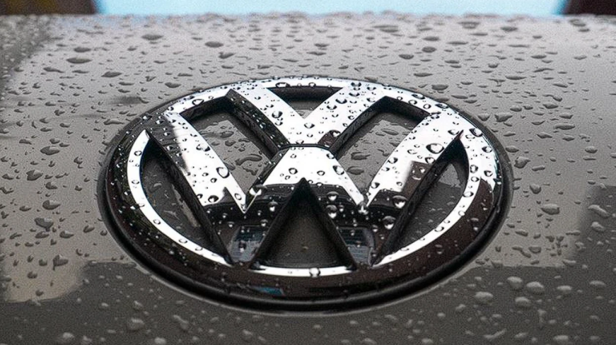 Almanya'da Volkswagen krizi büyüyor! 'Hiçbir fabrika kapatılamaz'