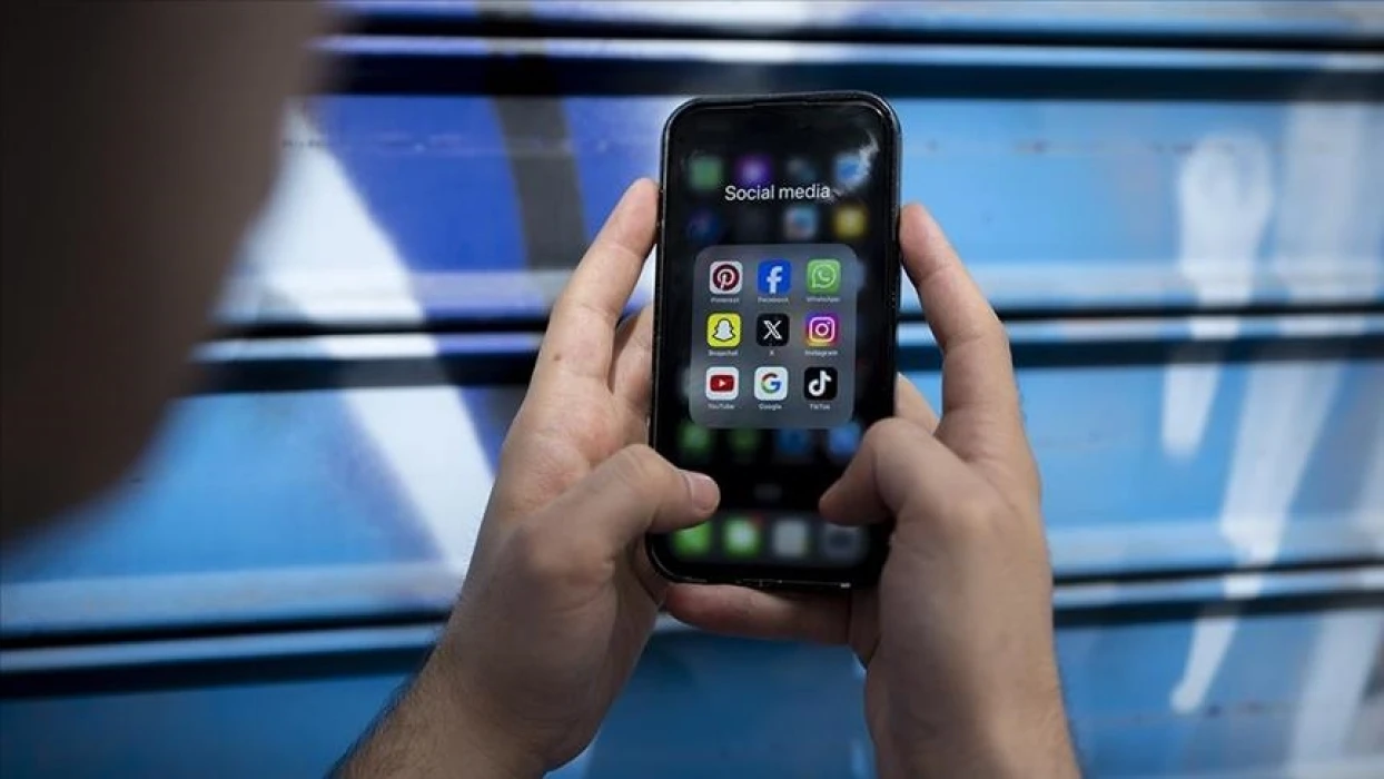 Uzmanlar uyardı! Çocukların geleceği için telefonsuz alan oluşturun