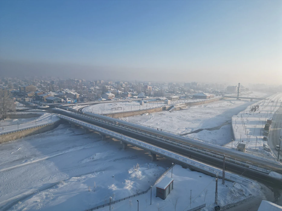 Ardahan sıfırın altında 39,7 dereceyle Türkiye'nin en soğuk ili oldu