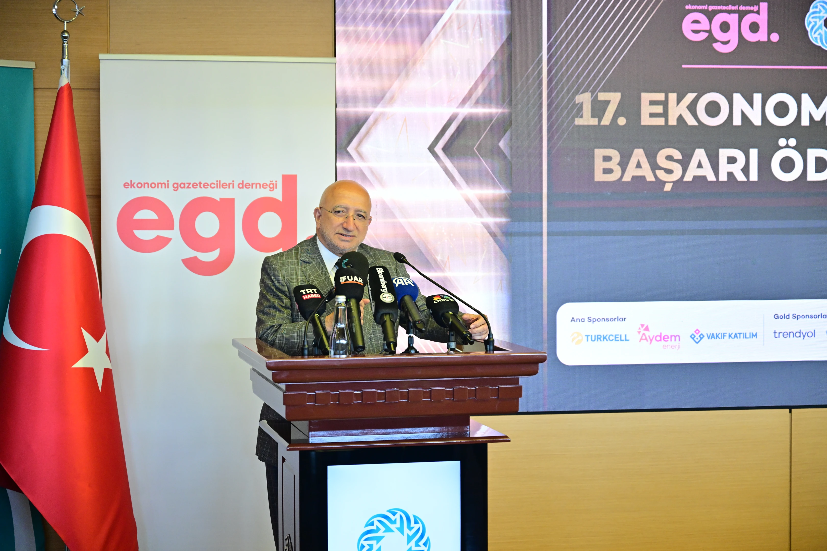 İTO ev sahipliğinde EGD 17. Ekonomi Basını Başarı Ödülleri sahiplerini buldu!