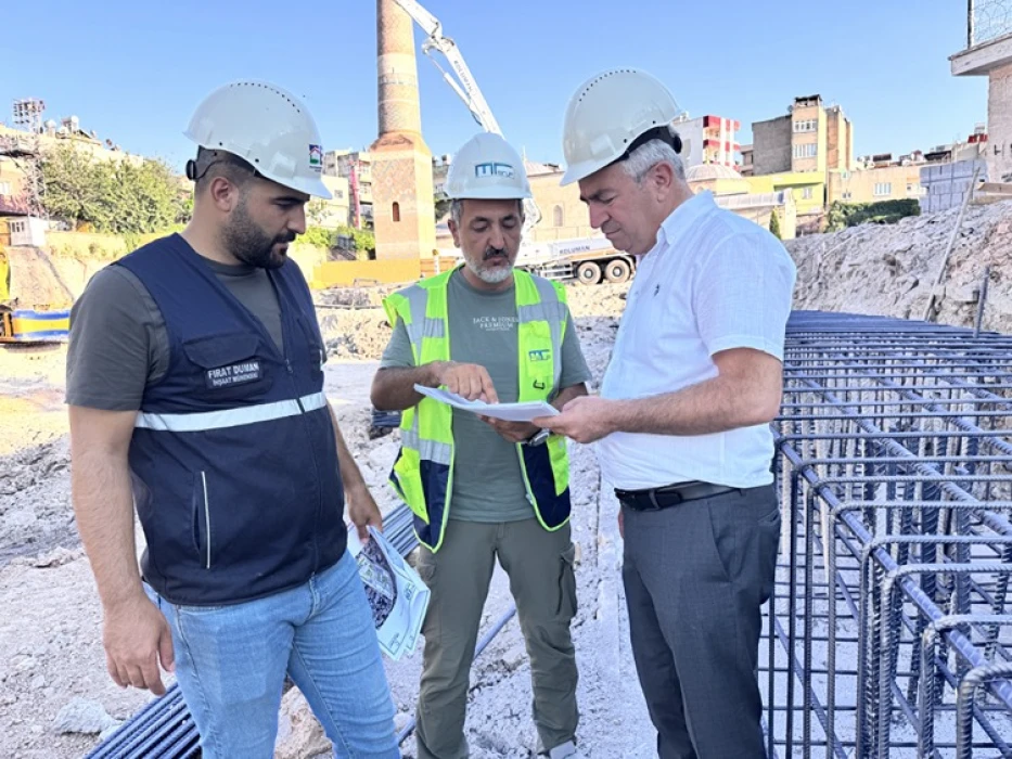 Siirt'te 130 yıllık Şeyh Maruf Camisi kentsel dönüşümle geleceğe taşınıyor