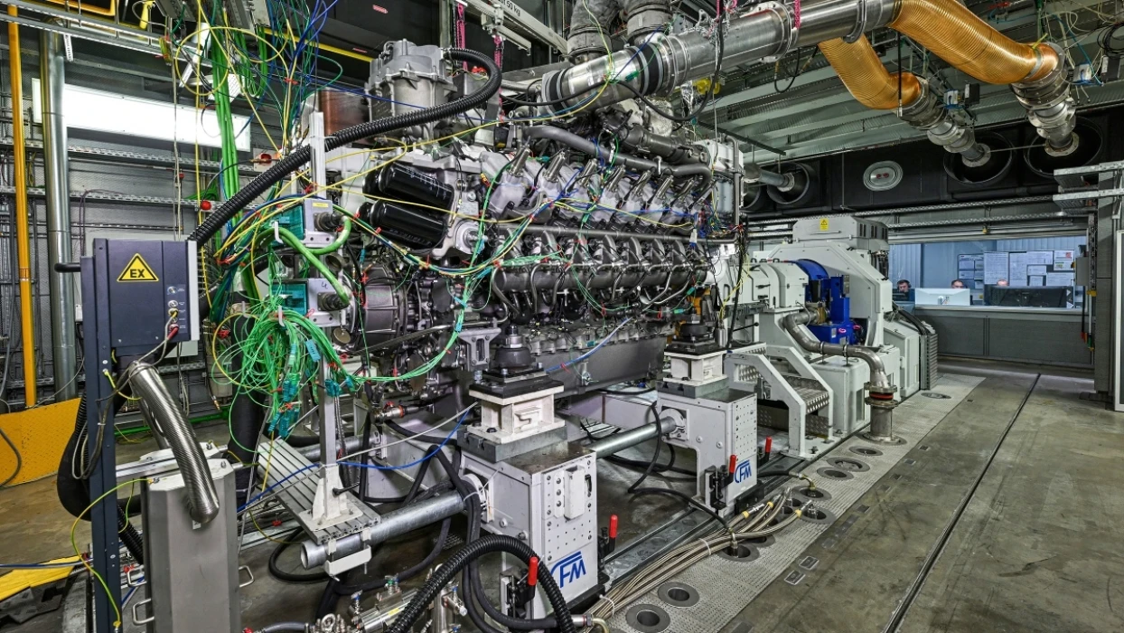 Metanol gücü: Rolls-Royce, denizcilikte dizel çağını bitiriyor