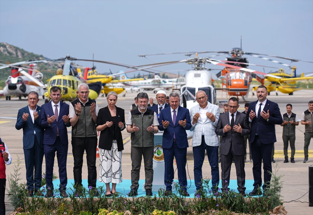Bakan Yumaklı orman yangınlarına karşı yürütülen mücadeleyi anlattı