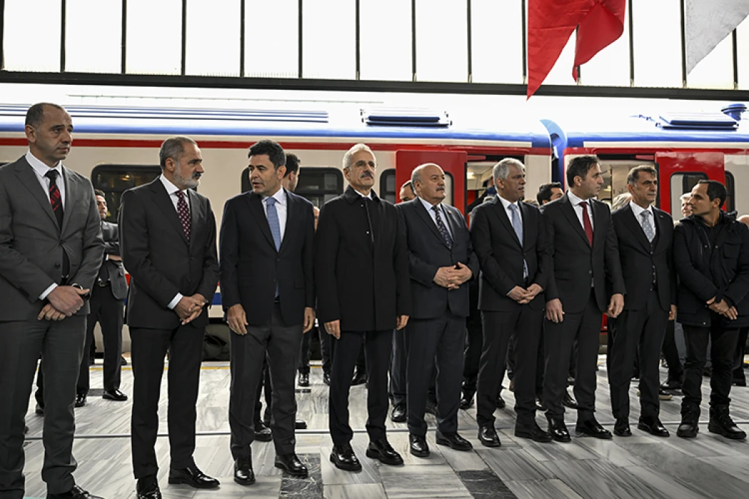 Turistik Doğu Ekspresi'nin yeni sezondaki ilk seferi uğurlandı