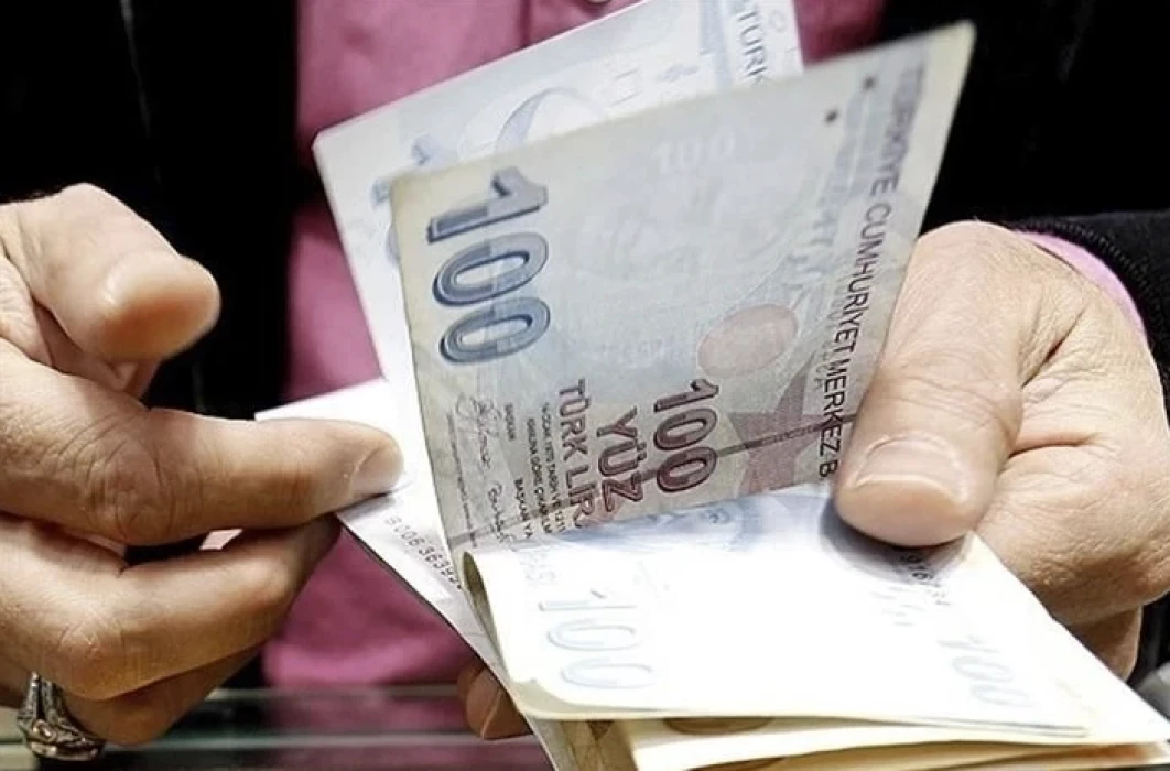 OCAK 2026 EMEKLİYE ZAM TABLOSU: SSK veya BAĞ-KUR’luyum, ne kadar emekli maaşı alırım?