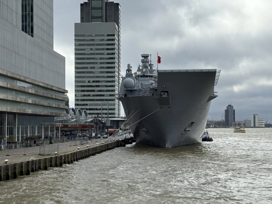 Rotterdam’da TCG Anadolu heyecanı: Avrupa’daki Türklerden yoğun ilgi