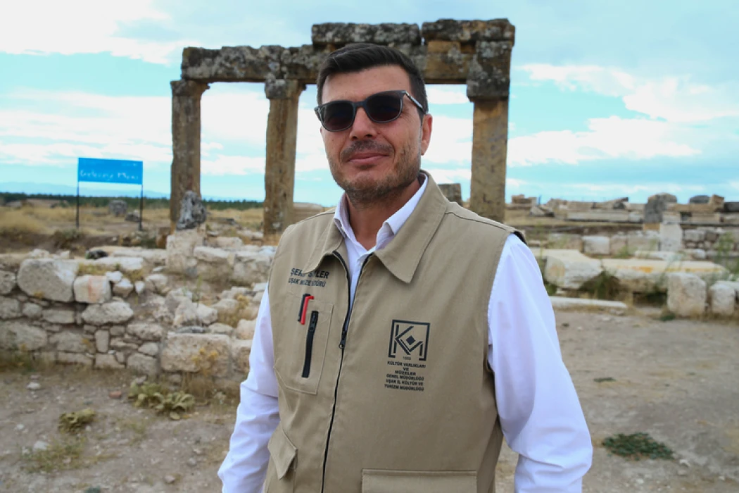 Blaundos’un 2 bin yıllık stadyumu ortaya çıkarılıyor: Antik kentte kazılar hız kazandı