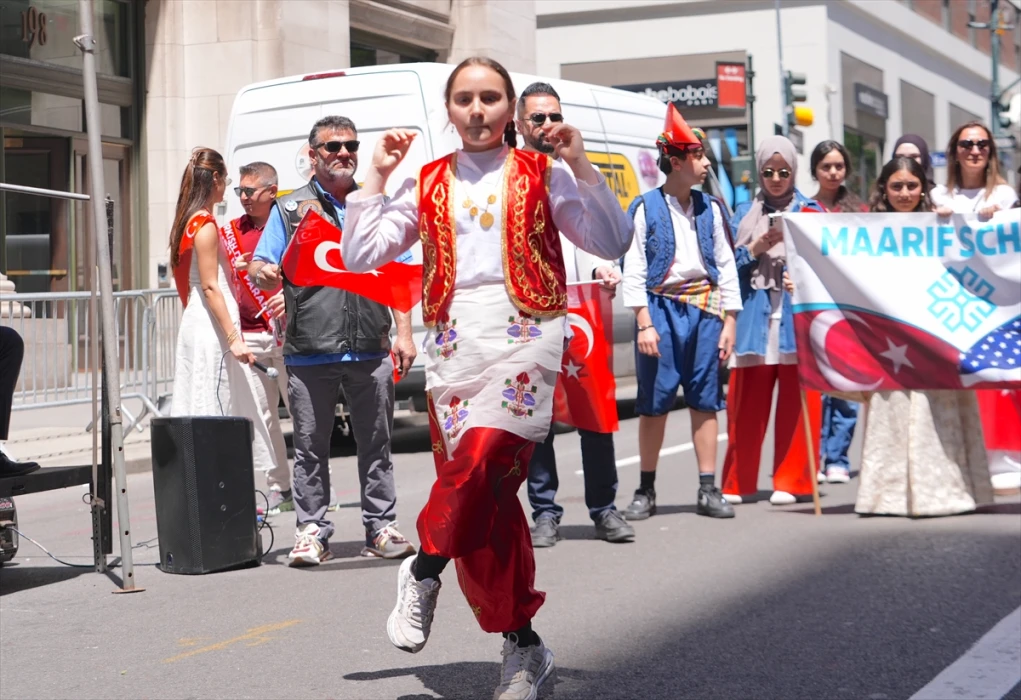 New York'ta 43. Türk Günü Yürüyüşü coşkuyla kutlandı