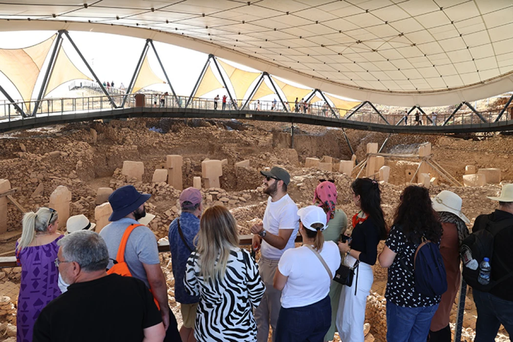 Neolitik tarih Şanlıurfa'da yeniden yazılıyor! Göbeklitepe'den Karahantepe'ye…