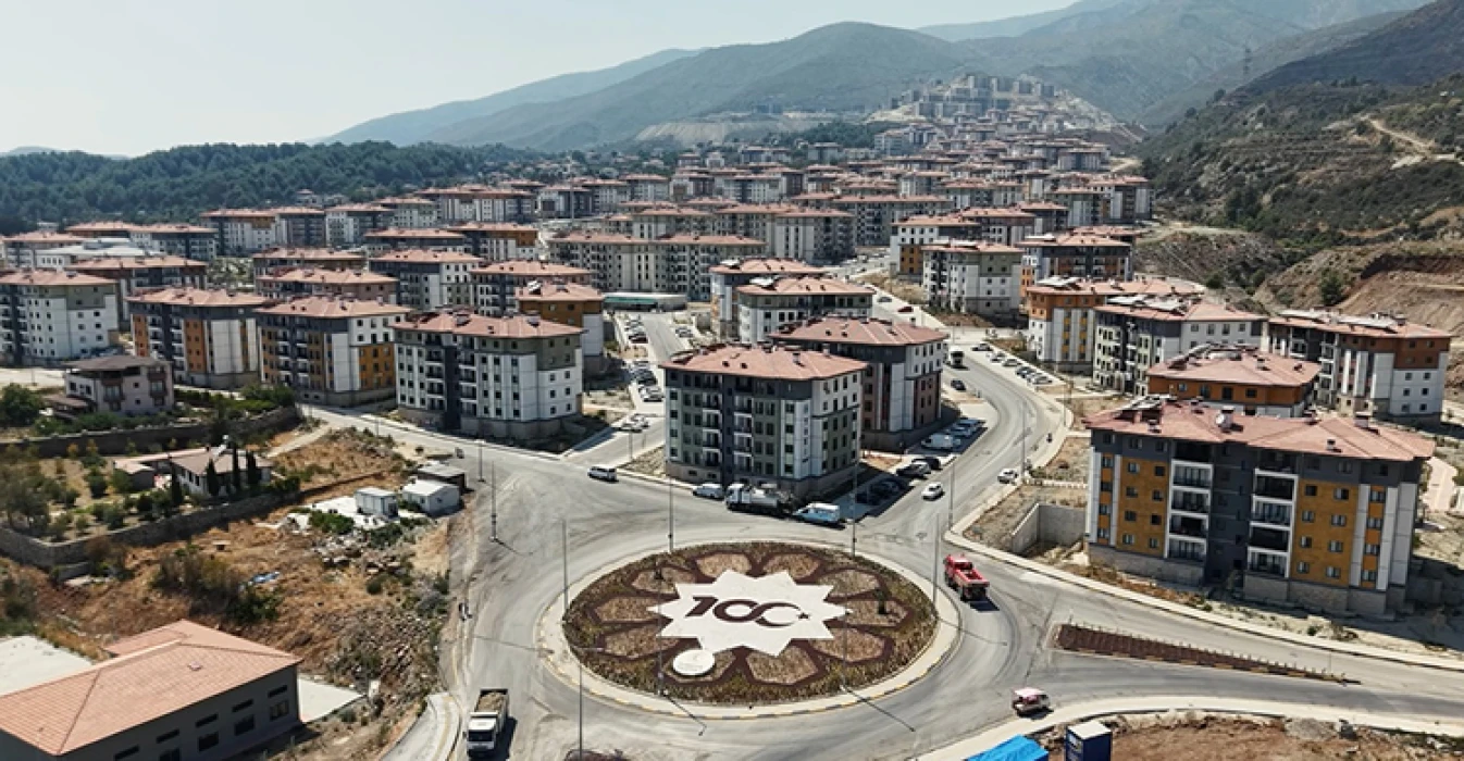 Depremin vurduğu Hatay'ın alt ve üstyapısı yatırımlarla yenileniyor