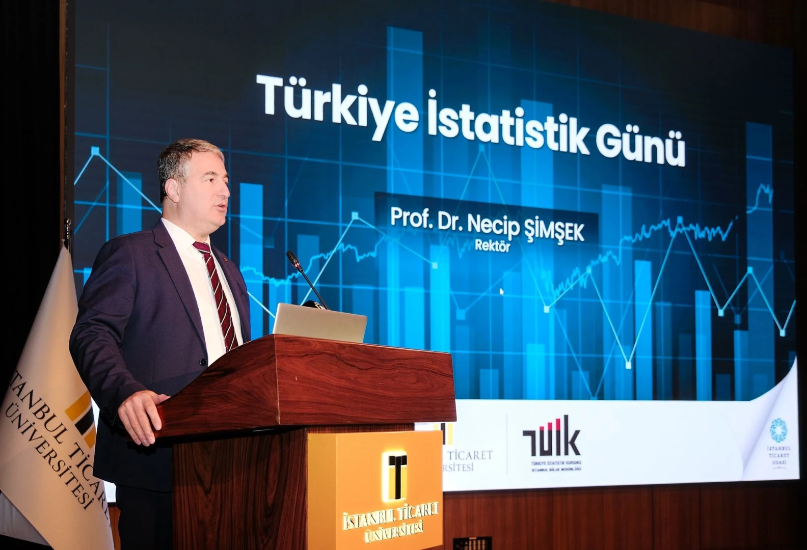 TÜİK aile istatistiklerini açıkladı: Nüfusun yüzde 10’u 65 yaş üstü
