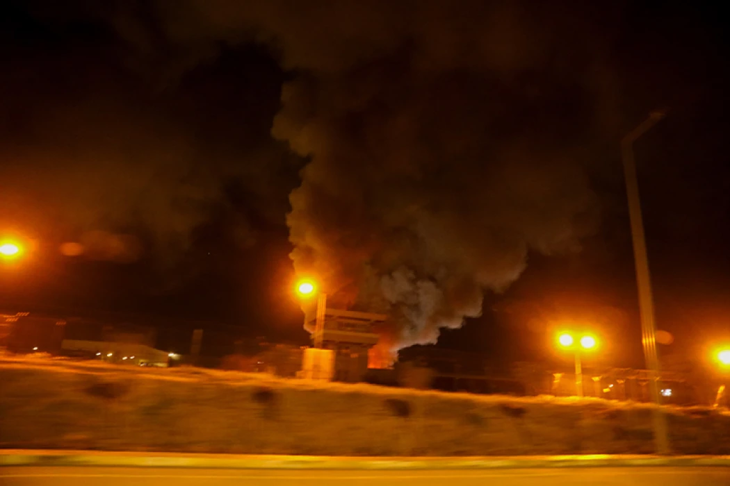 Basra Körfezi'nde iki petrol tankeri vuruldu! Petrol terminallerinde operasyon askıya alındı