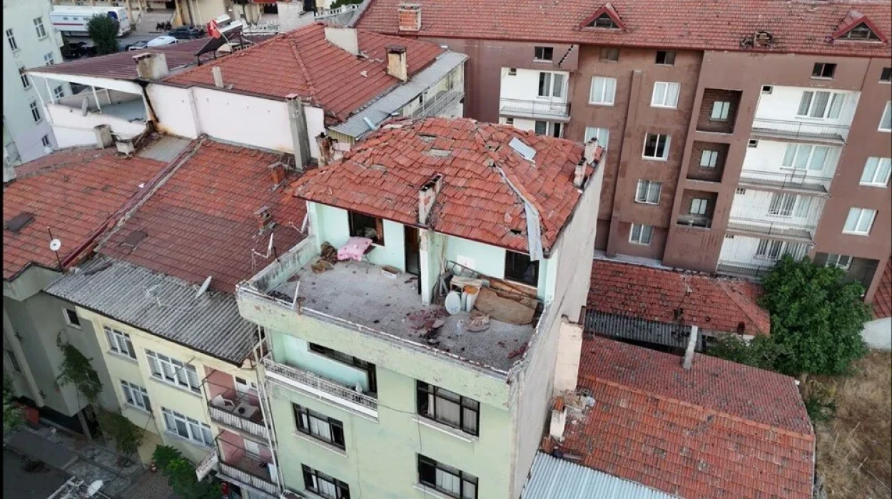 SON DAKİKA: Deprem bölgesinde bu sabah! Kaç bina yıkıldı? Hasar ortaya çıktı...