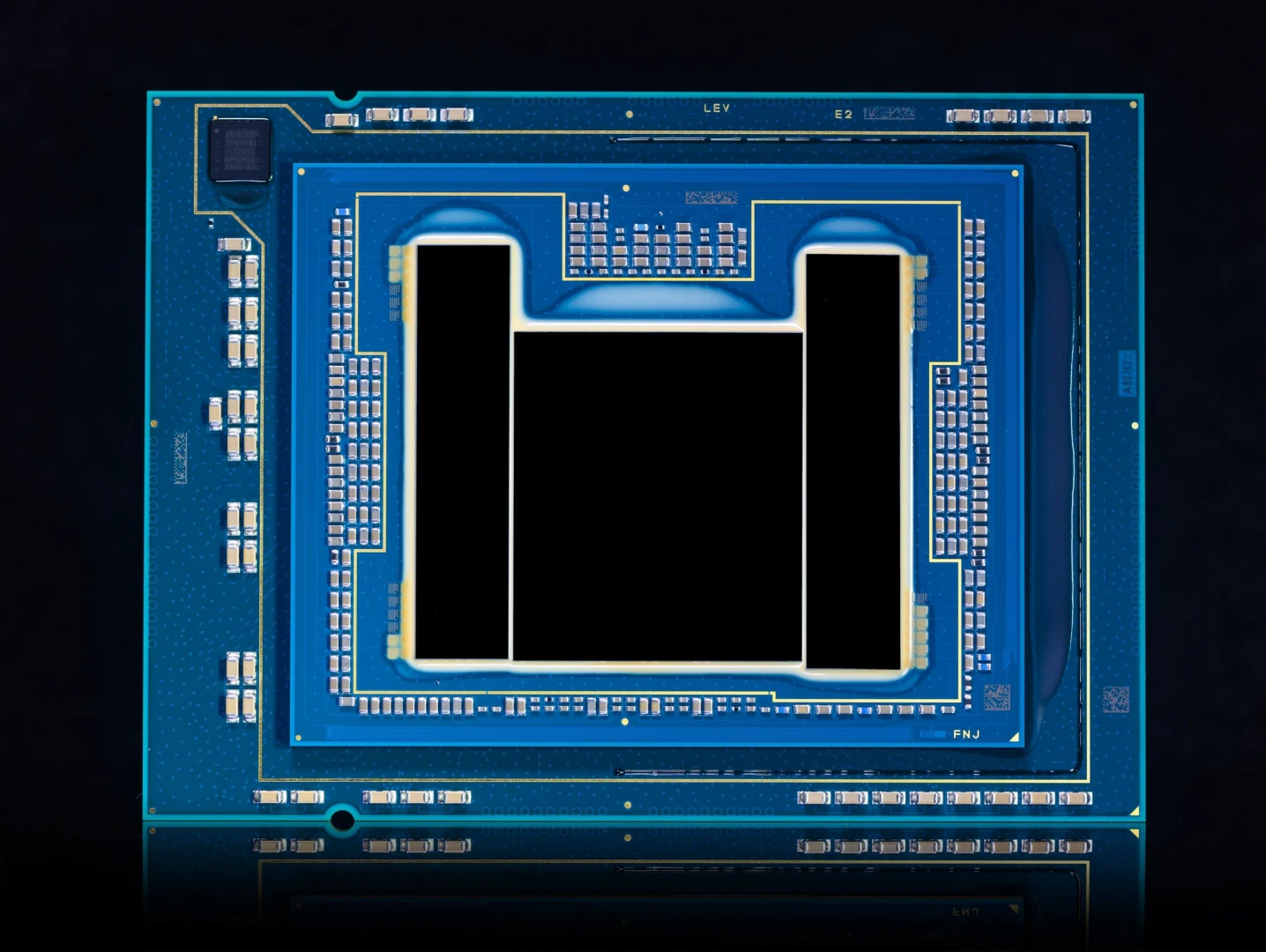 Intel yeni nesil Xeon 6+ işlemcileri tanıttı