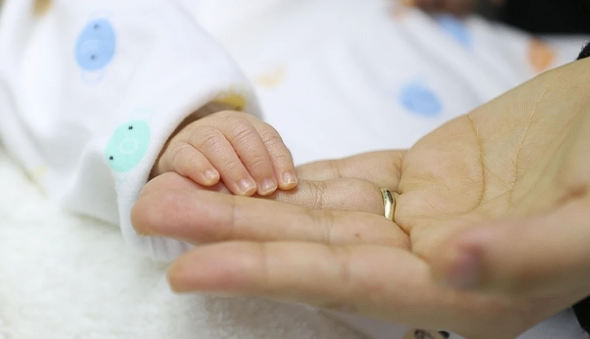 SON DAKİKA: Doğum izinleri uzuyor: Anneler 24 hafta, babalar 10 gün izin kullanacak