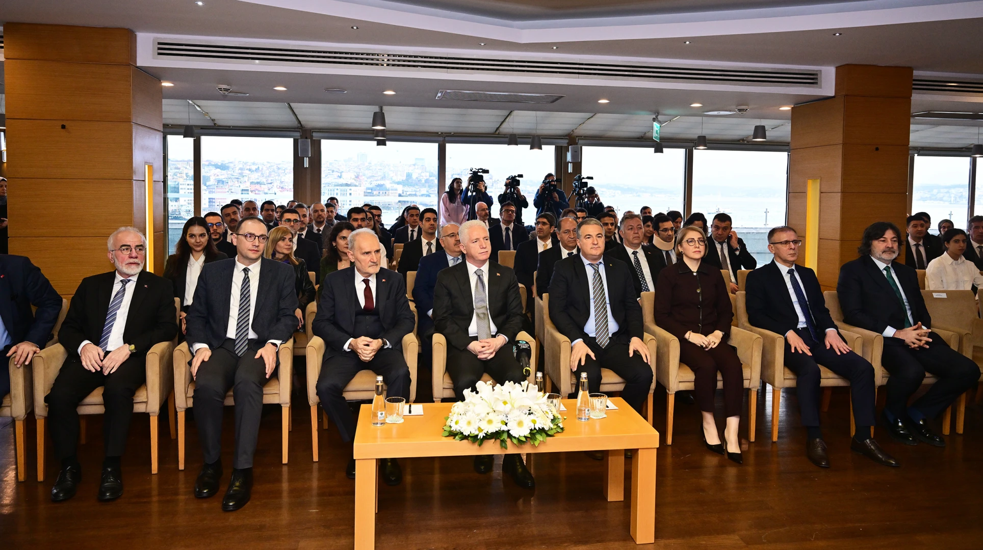 İstanbul’un yapay zeka destekli açık veri kütüphanesi tanıtıldı