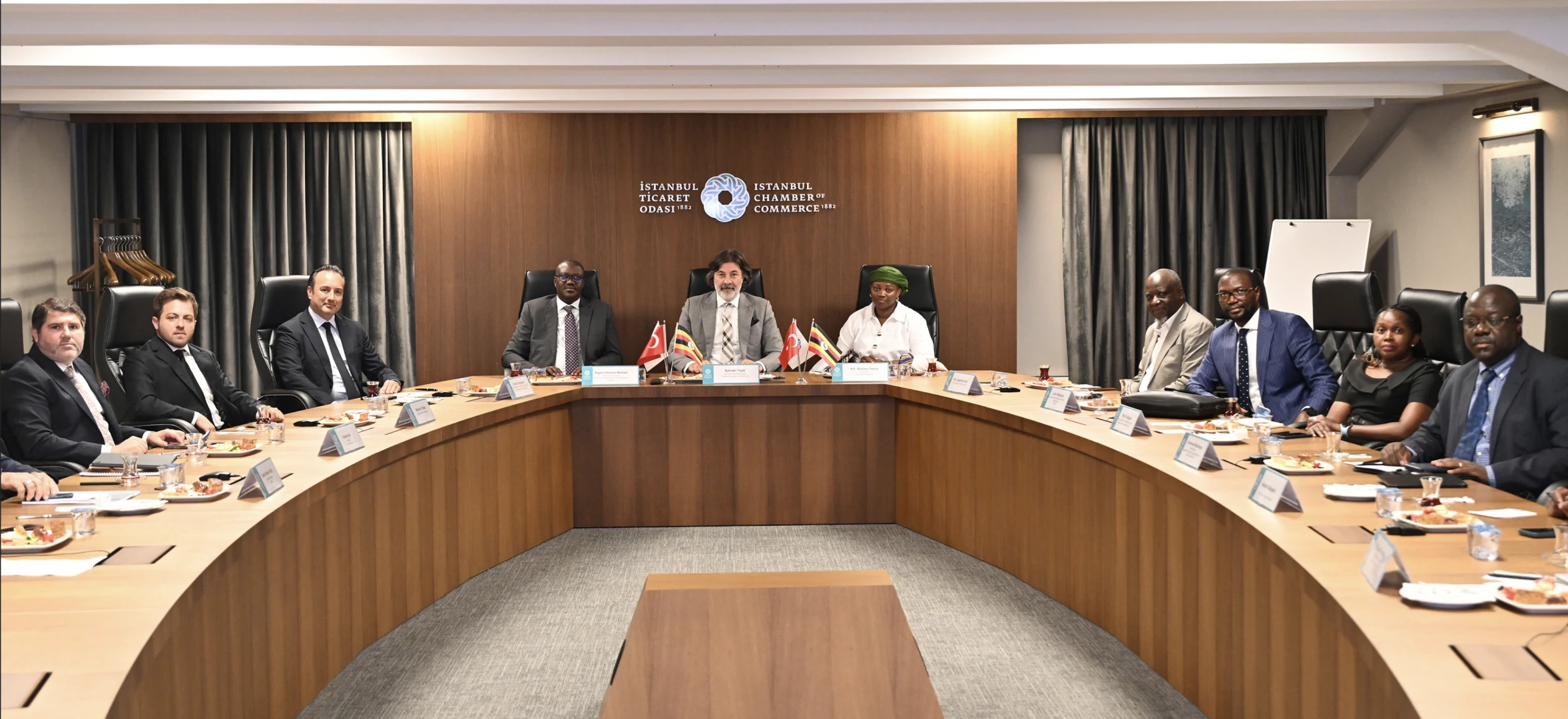 Uganda ile ticareti artırma çağrısı