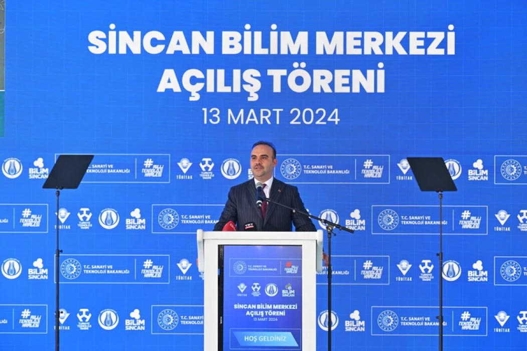 865 binin üzerinde gencimizi bilimin göz kamaştırıcı dünyasıyla buluşturduk