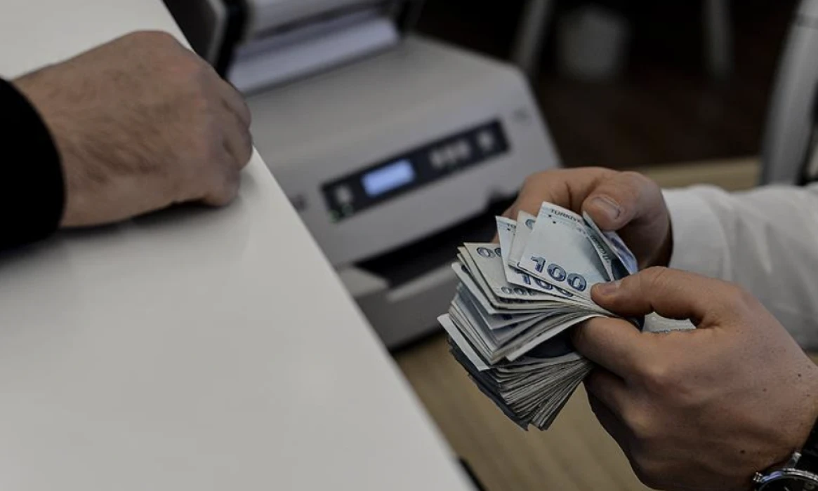 MEMUR ZAMMI OCAK 2026 SON DAKİKA: Yüzde 17,55 şimdiden cepte! İşte 2 tabloda tüm memur maaşları