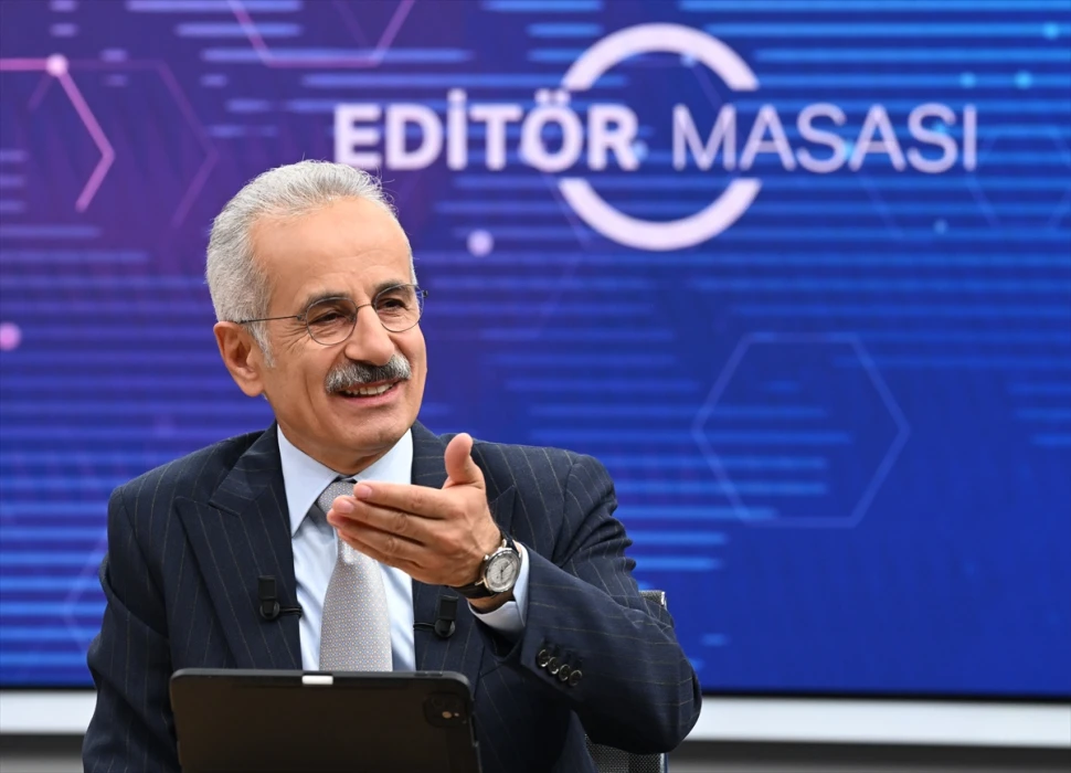 Bakan Uraloğlu açıkladı: Trabzon'a yeni havalimanı geliyor