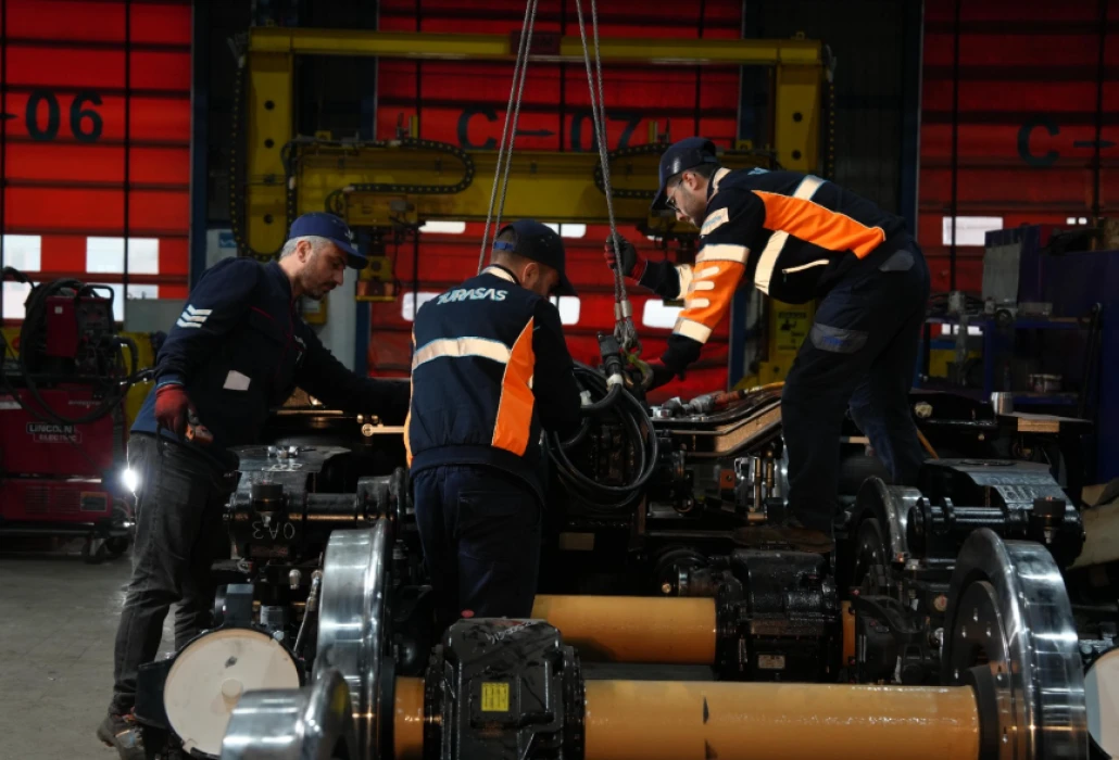 Türkiye’nin en hızlı treni geliyor: Milli elektrikli setten ilk görüntüler paylaşıldı