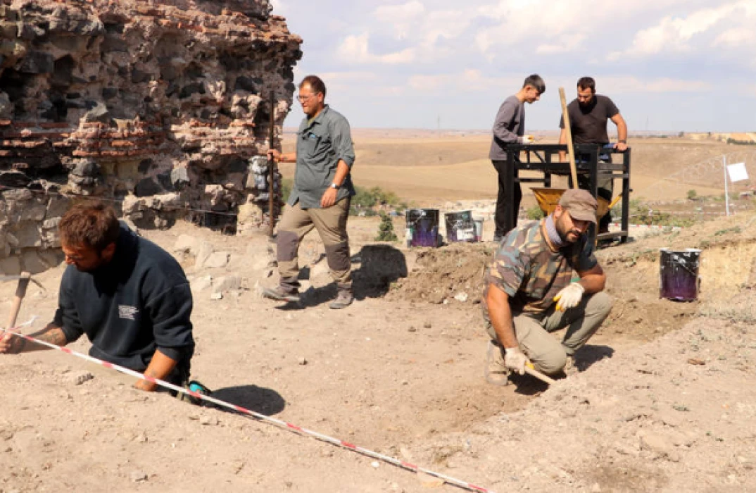 Çorlu Kalesi’nde üç imparatorluğun izleri: Roma’dan Osmanlı’ya tarih gün yüzüne çıkıyor