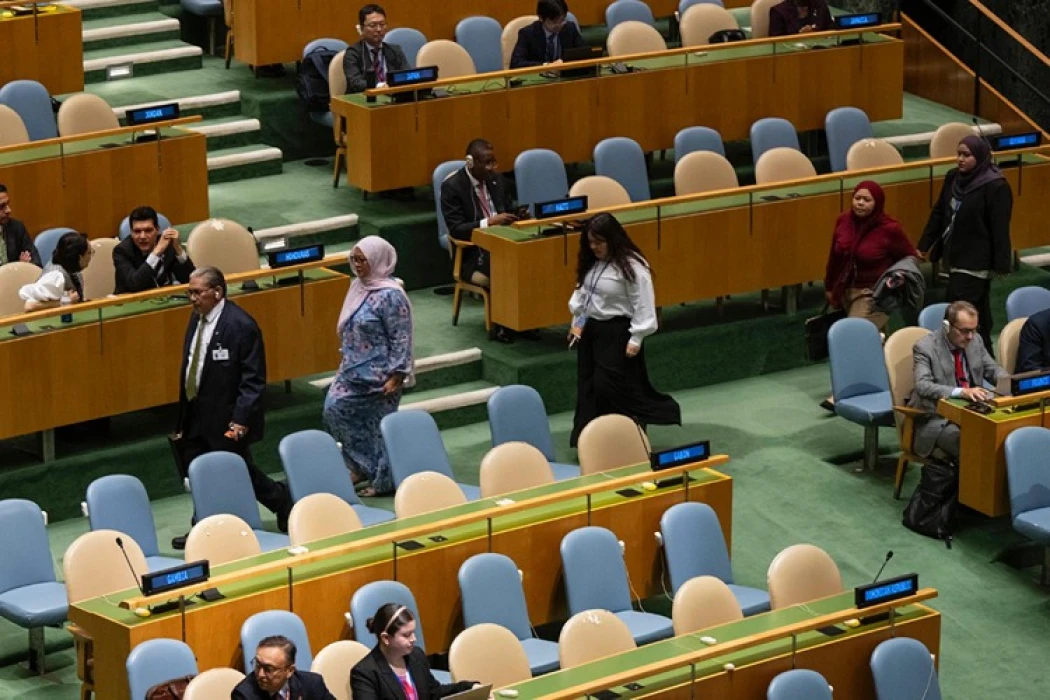 BM Genel Kurulu’nda protesto edilen Netanyahu boş salona konuştu