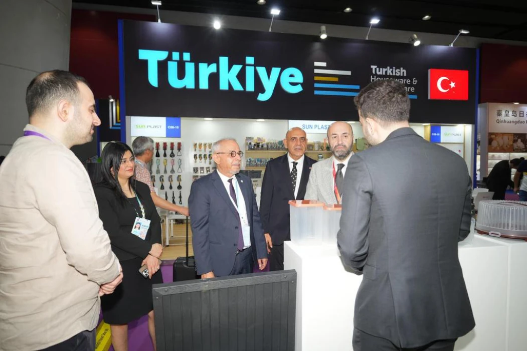 Canton’a 54 firma İTO ile katıldı