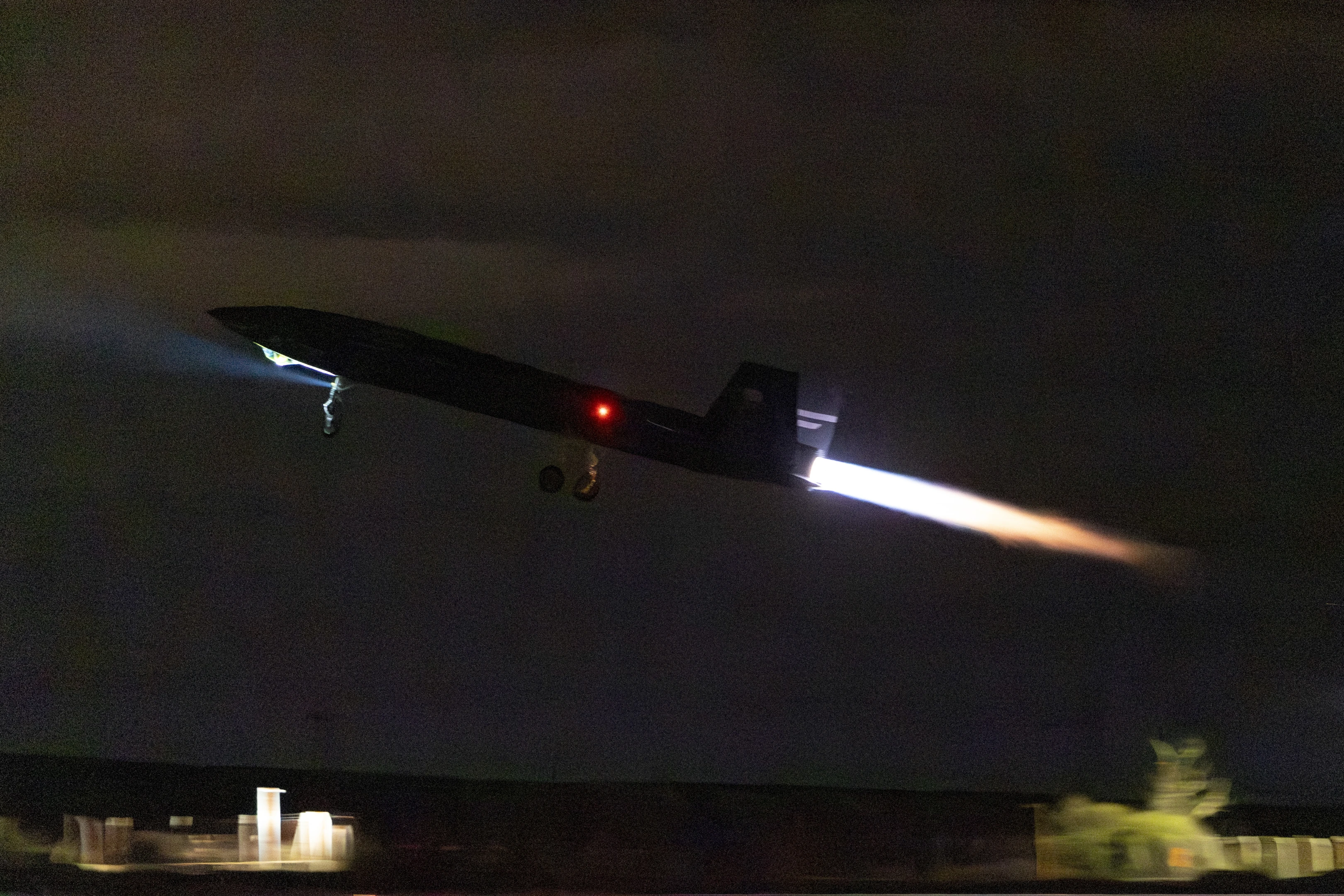 KIZILELMA 5. nesil gözü ‘TOYGUN’ ile görünmeden vuracak