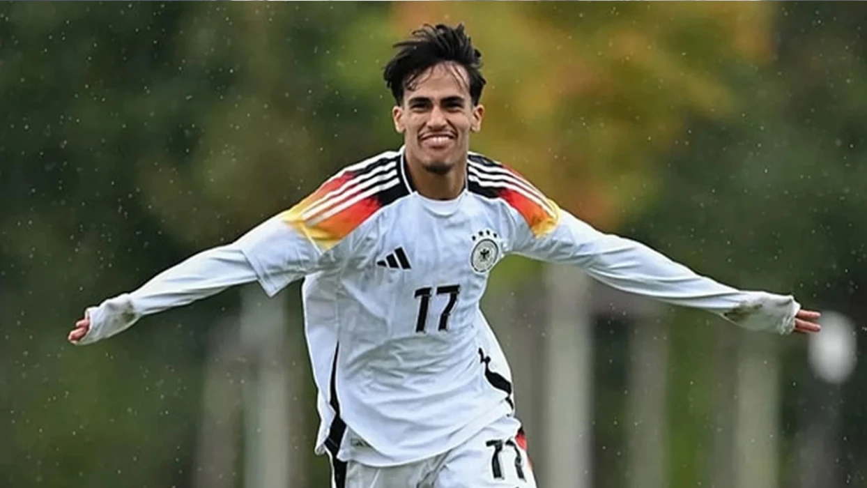 GALATASARAY TRANSFER HABERLERİ | Galatasaray ilk transferini İstanbul'a getiriyor!