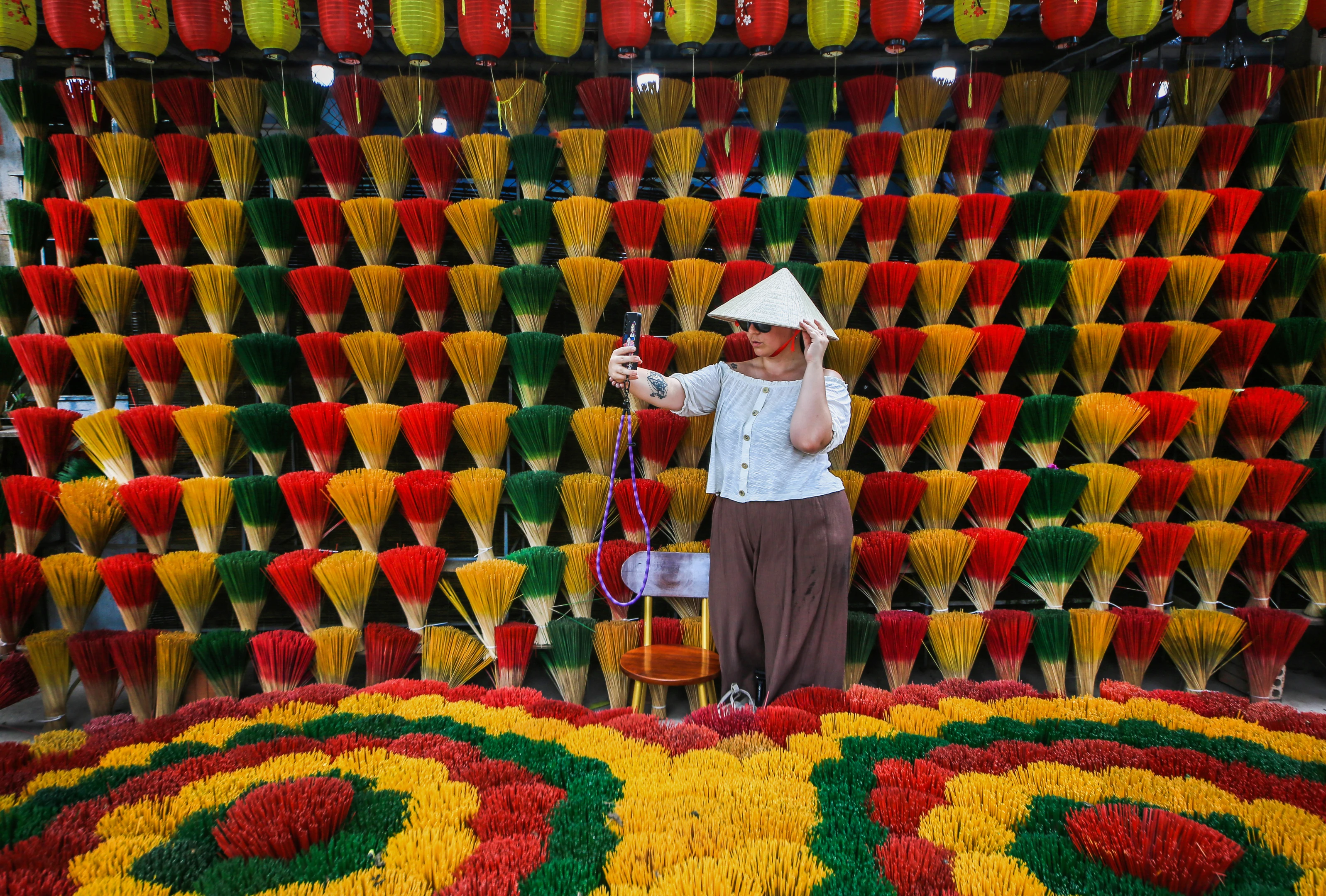 Vietnam’da 700 yıllık geleneği yaşatıyorlar