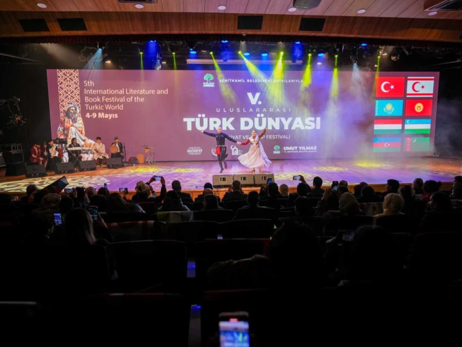 12 ay turizmle hedef 68 milyar dolar