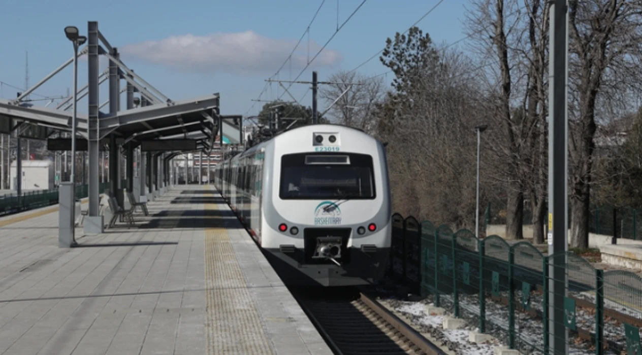 SON DAKİKA: 15 Temmuz’da Marmaray, İZBAN ve Başkentray ücretsiz olacak