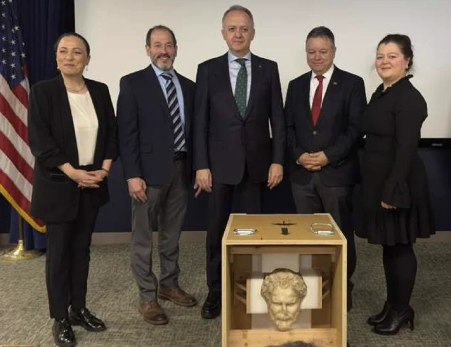 Boubon’un bronz imparatoru Türkiye’ye dönüyor: ABD’den 28 eser iade edildi