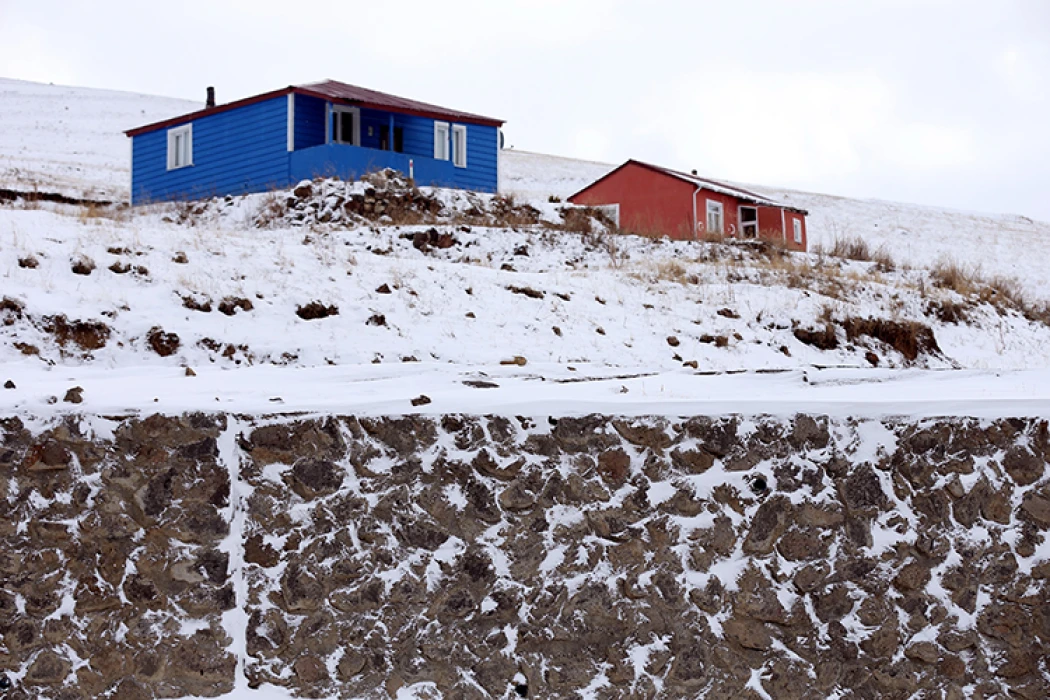 SON DAKİKA: Yurdun bazı kesimlerinde kar etkili oldu! İşte o kareler