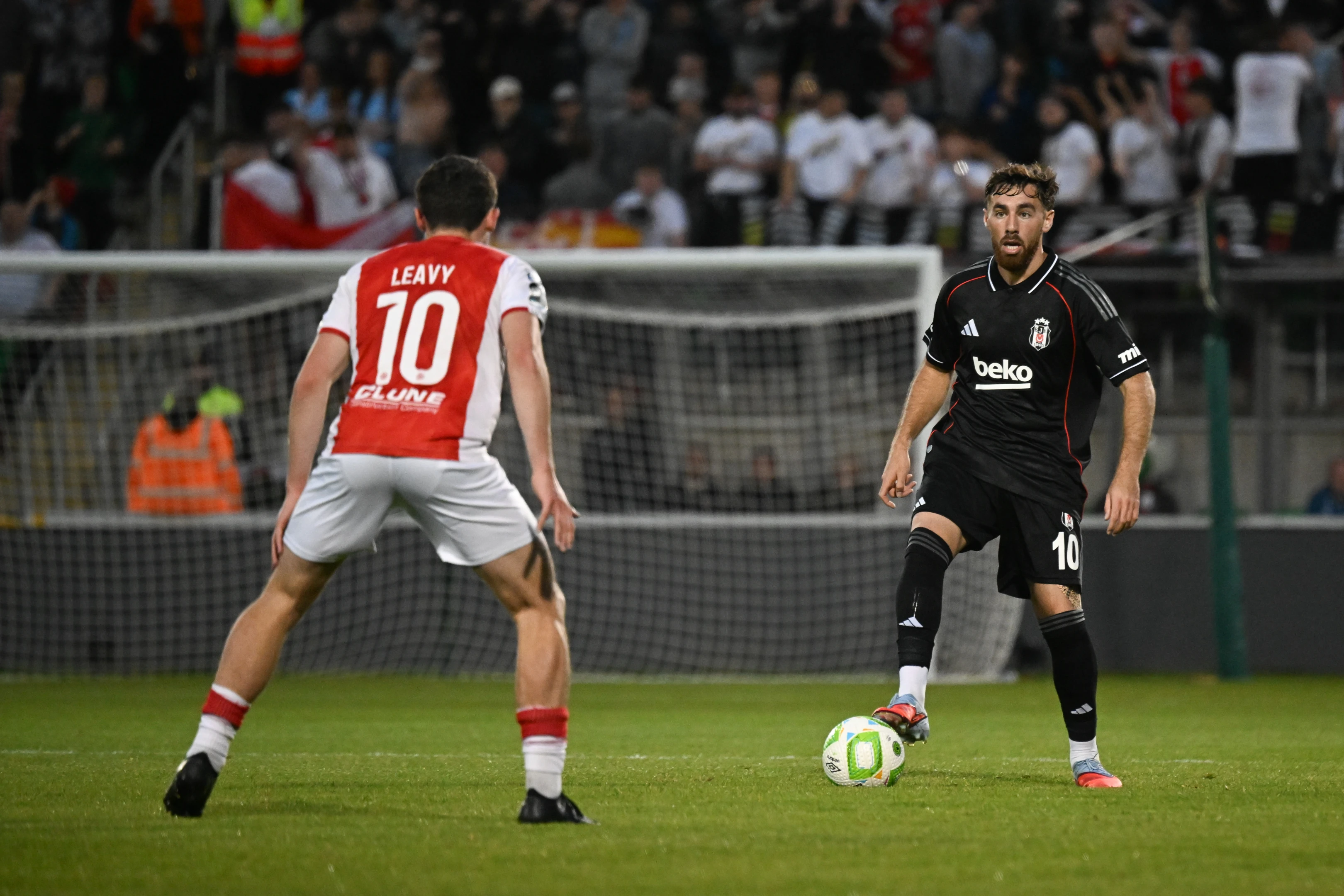 Beşiktaş maçı hangi kanalda, saat kaçta? İşte muhtemel ilk 11'ler