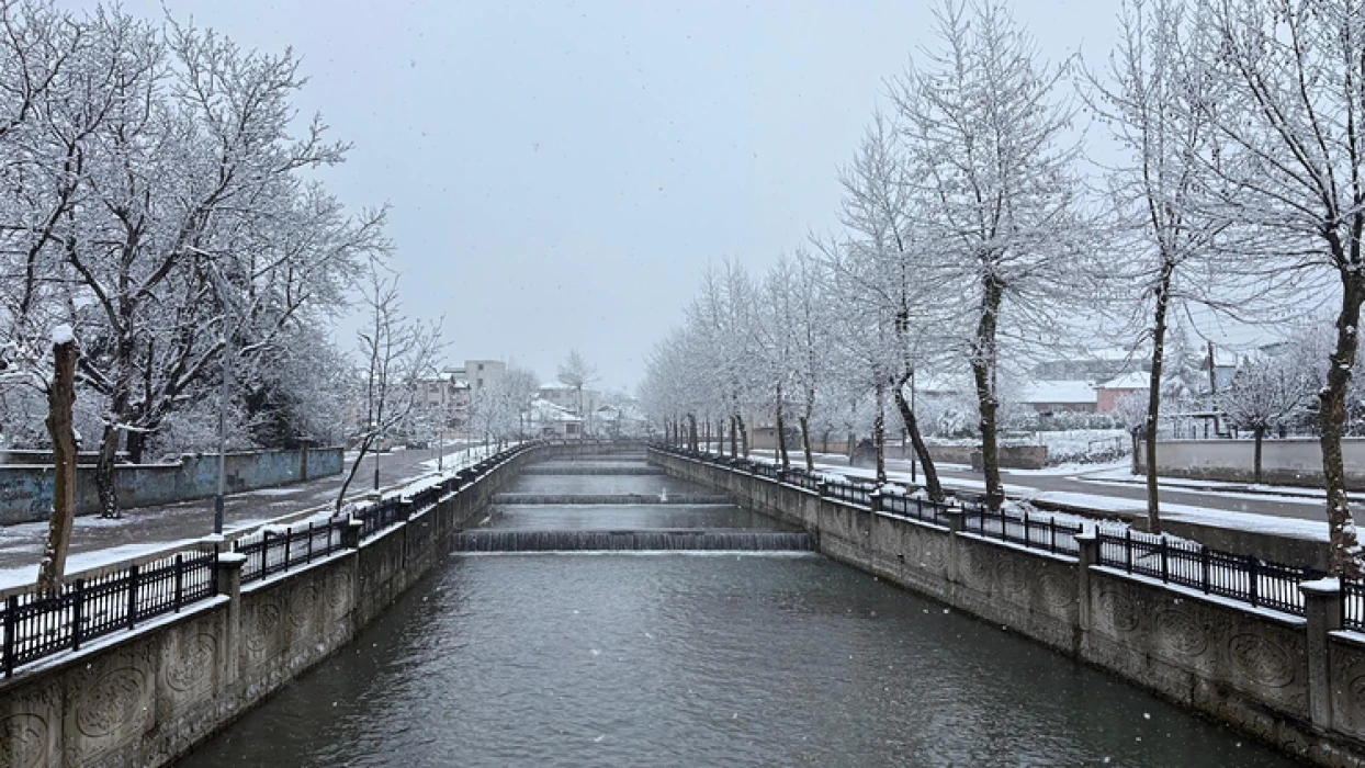 Yurtta kış etkisini artırdı: Bolu Dağı’nda yoğun kar, ekipler yollarda teyakkuzda
