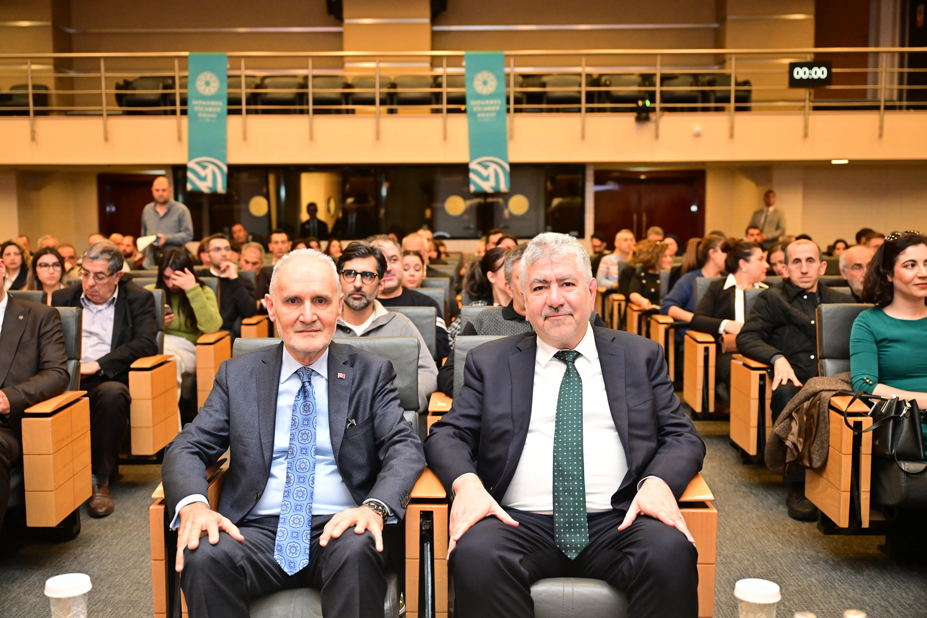 Teşvikler rekabetin ve büyümenin temel pusulası! İTO Başkanı Avdagiç: Teknoloji-çevre ve finansman vizyonuyla yaklaşalım