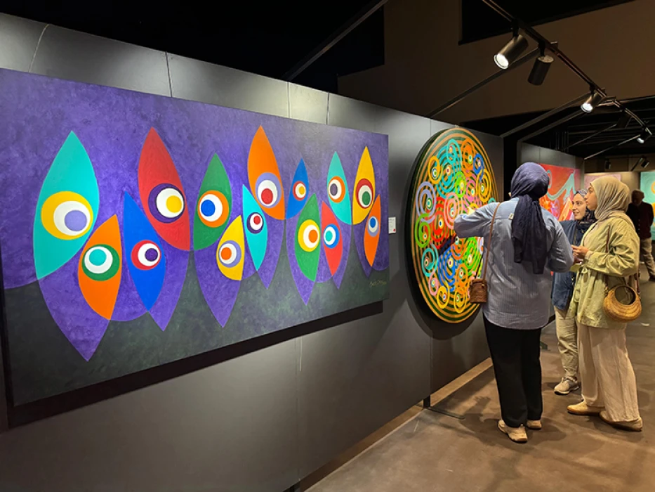 Ressam Ömer Onay'ın eserleri Bilinç Akışı Söyleşileri'nde ele alındı
