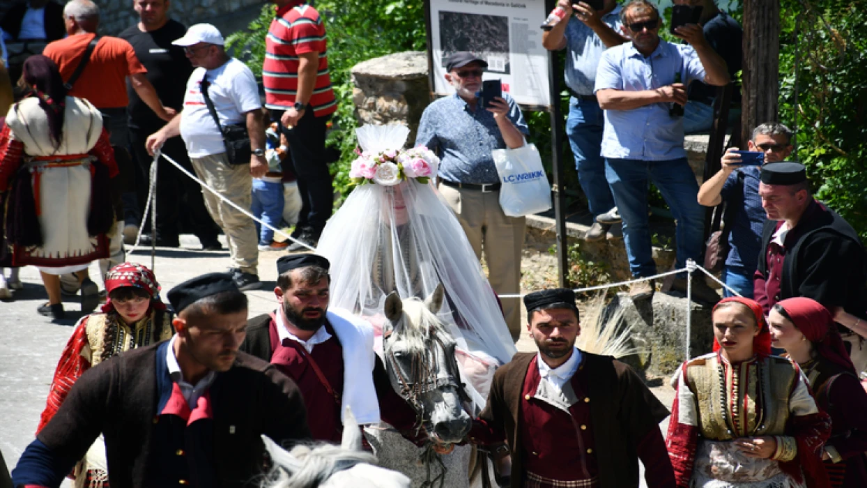 Dağların Eteğinde Asırlık Bir Şölen: Galiçnik Düğünü