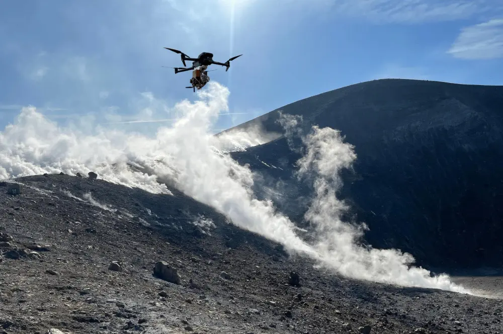 Volkanları dronelar takip edecek